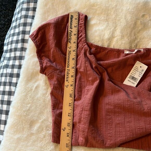 New! Lottie Moss Pacsun Textured Wrap Crop Top Size Medium Mauve NWT - Picture 10 of 11